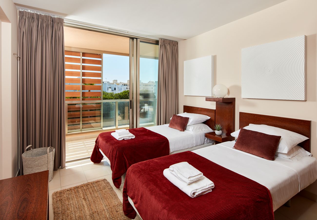 Apartamento em Albufeira - 09C3A * Herdade dos Salgados * 69663/AL